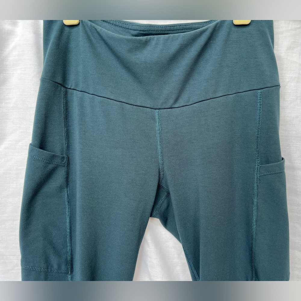 Free Fly leggings